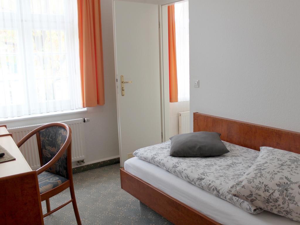 Parkhotel & Kurcafe Bad Sassendorf Værelse billede