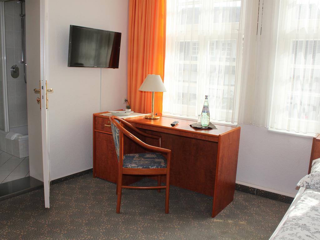 Parkhotel & Kurcafe Bad Sassendorf Eksteriør billede
